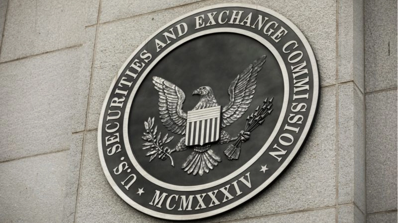 Former SEC Chairman Predicts 'Fair Amount' of Crypto Regulation