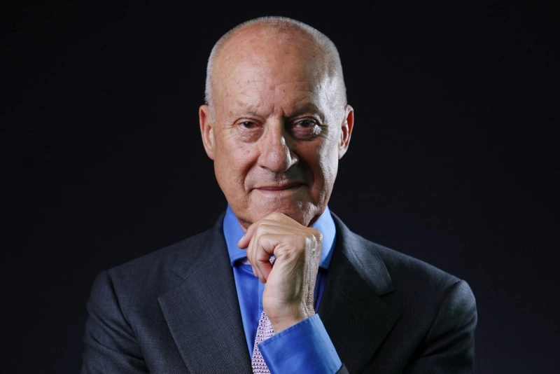 World Renowned Architect Norman Foster on Green Building Practices