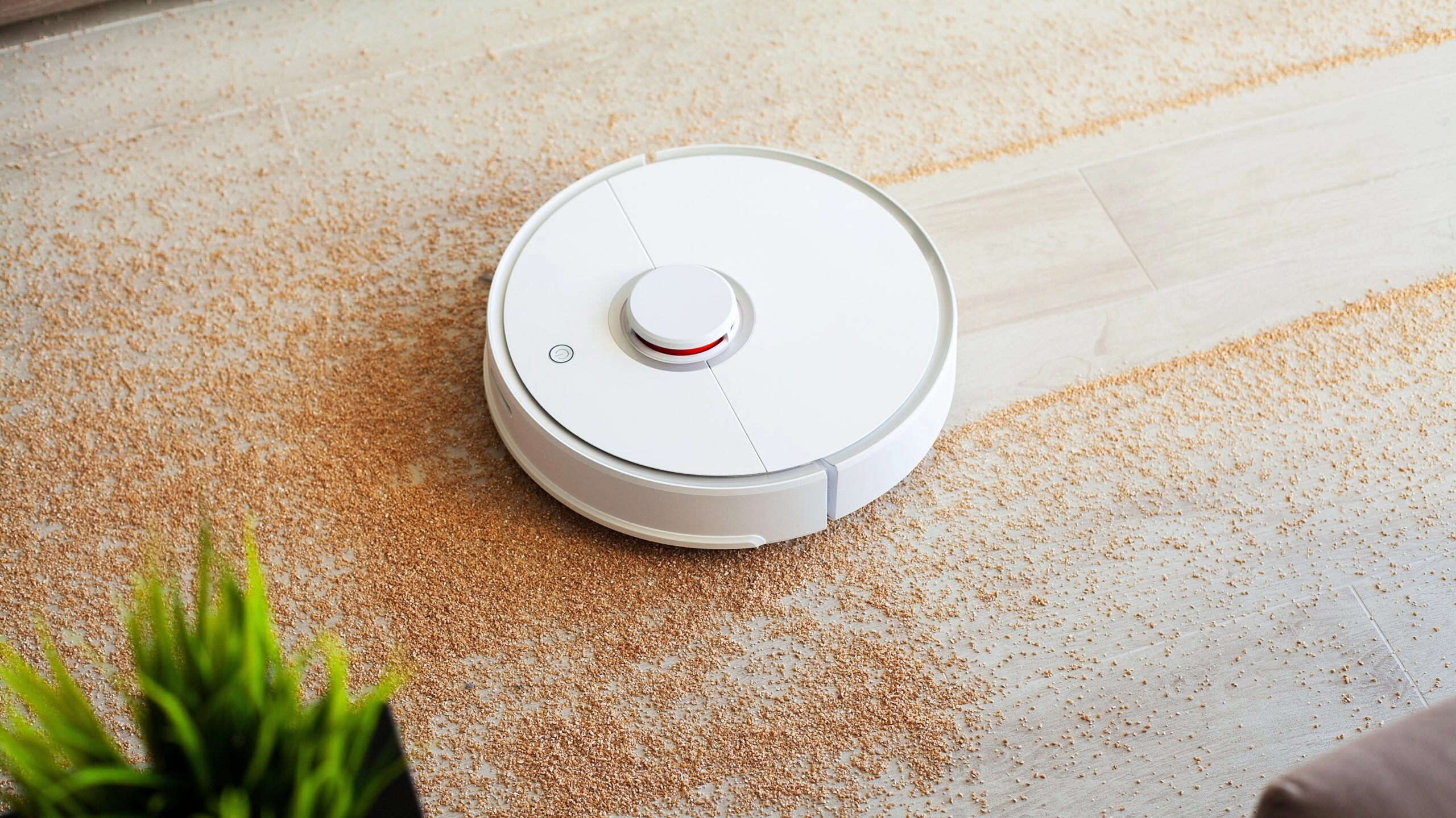 Smart Vacuums: The Perfect Housekeeper for a Smart Home